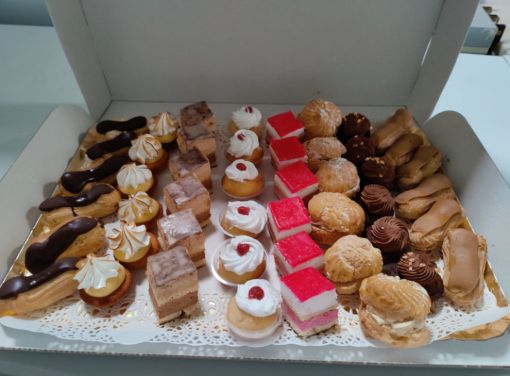 Image de Petits Fours Assortiment de 48 pièces